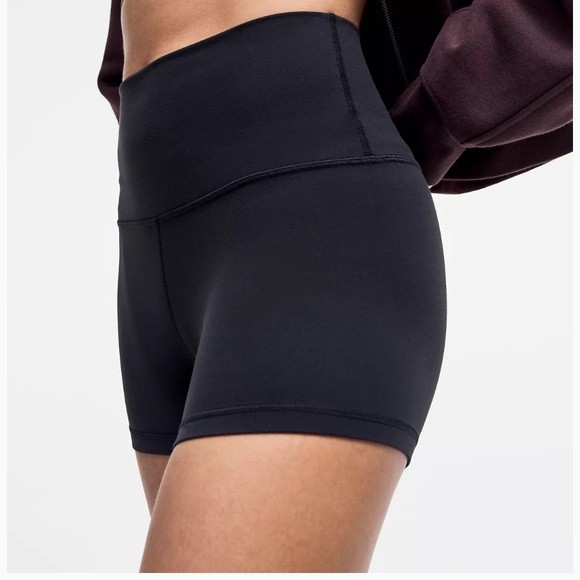 Lululemon Black Align Shorts Sz 2 - NWOT - Picture 1 of 2